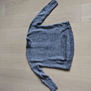 LINE sweater. Size xsmall. Oversized sweater. Black and white mix.